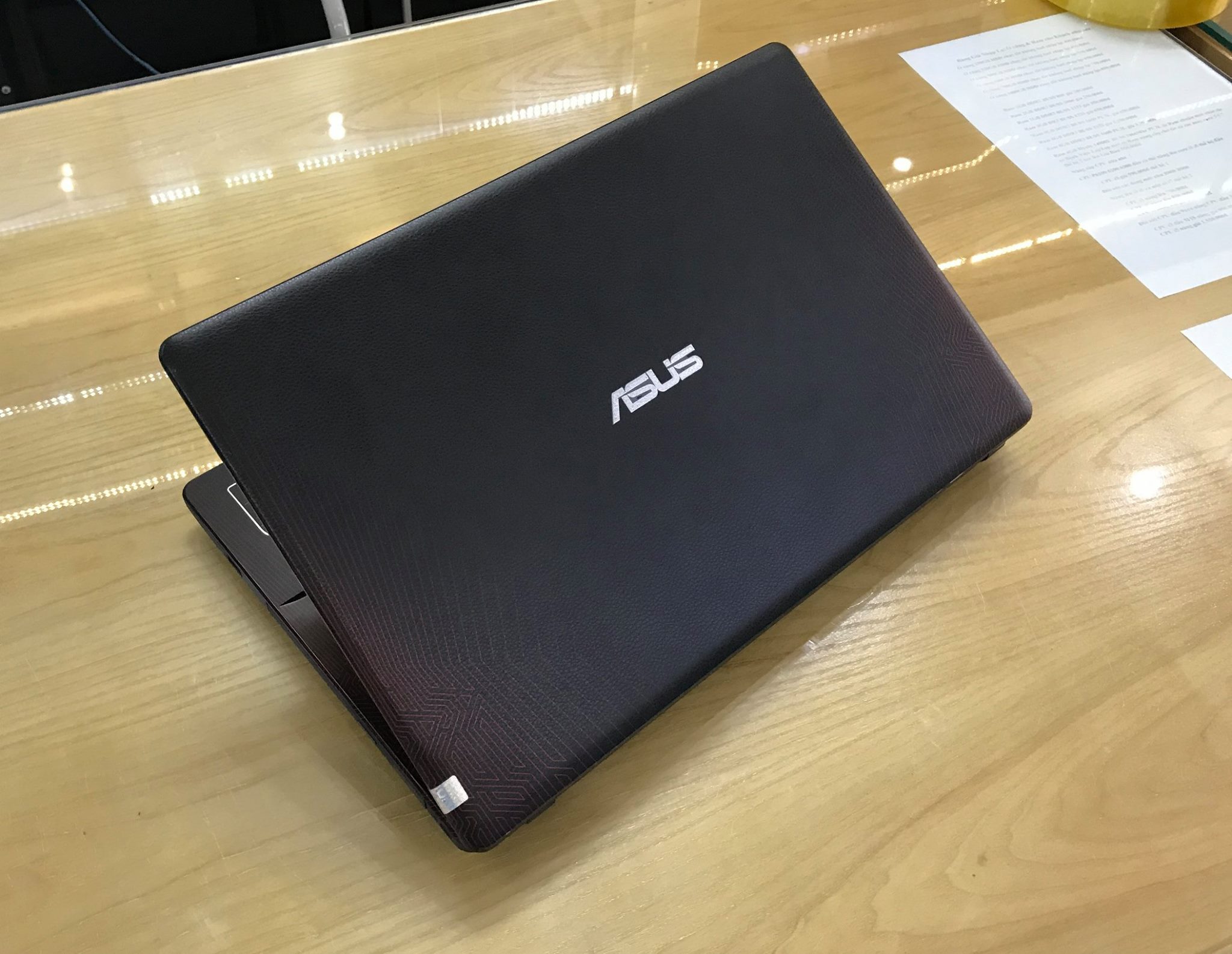 Laptop Asus Gaming K550VX -XX142D-9.jpg